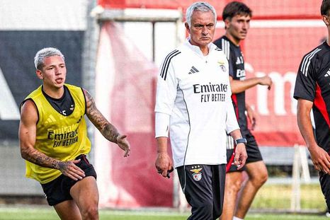 José Mourinho lanzó un contundente mensaje en caso de que se compruebe la culpabilidad de Prestianni en el escándalo con Vinícius. José Mourinho lanzó un contundente mensaje en caso de que se compruebe la culpabilidad de Prestianni en el escándalo con Vinícius.