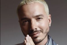 J Balvin se enrumbó con las jugadoras de la selección de Colombia en los camerinos Foto: J Balvin / Instagram