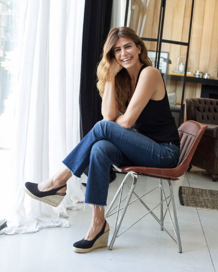 Así usa y combina Juliana Awada sus espadrilles. Foto: Instagram