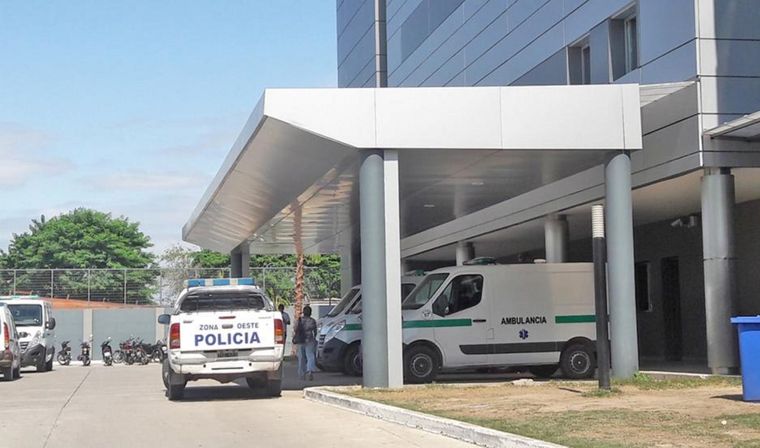 El joven fue internado en terapia, pero murió al poco tiempo por la grave herida en la cabeza que le causó la patada del caballo
