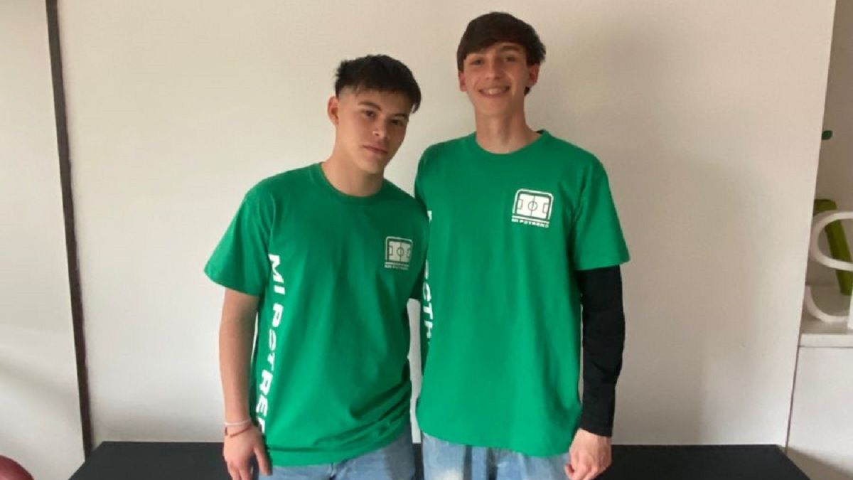 Dos adolescentes mendocinos crearon una plataforma para organizar el fútbol con amigos