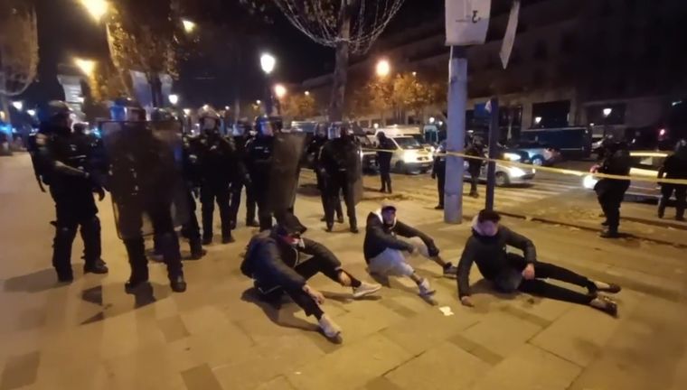 Francia Incidentes en Francia luego del triunfo ante Marruecos.