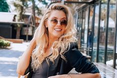 No te pierdas las fotos del nuevo look de Stephanie Demner.