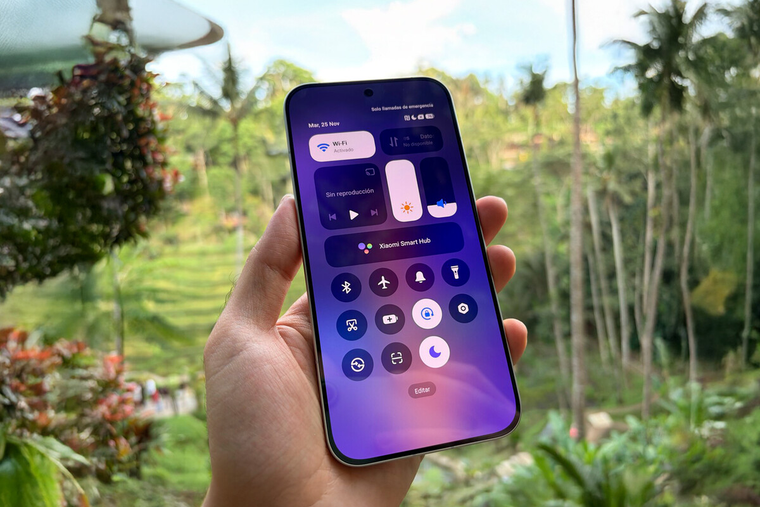 Los usuarios de los POCO finalmente reciben la esperada actualización del sistema operativo de Xiaomi. Los usuarios de los POCO finalmente reciben la esperada actualización del sistema operativo de Xiaomi.
