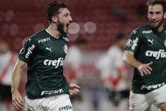 el tercero de palmeiras y un golpe al menton de river