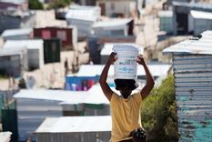 ¿Y si la pobreza resultara ser la mejor defensa contra la covid-19?