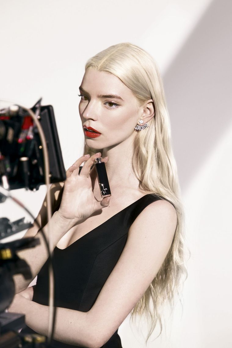 Anya Taylor-Joy es cara de Dior. Foto: Dior
