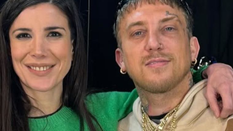 El cantante habló del alcoholismo de su padre con Andrea Rincón. El cantante habló del alcoholismo de su padre con Andrea Rincón.