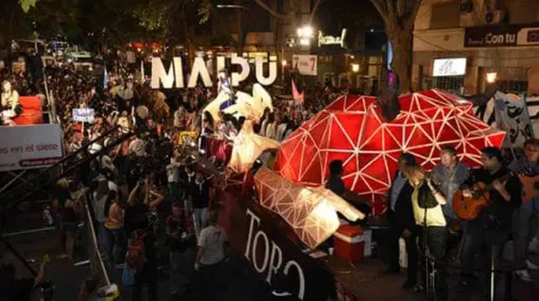 Con reclamos contra la minería, la inseguridad y la gestión de gobierno. Con reclamos contra la minería, la inseguridad y la gestión de gobierno.