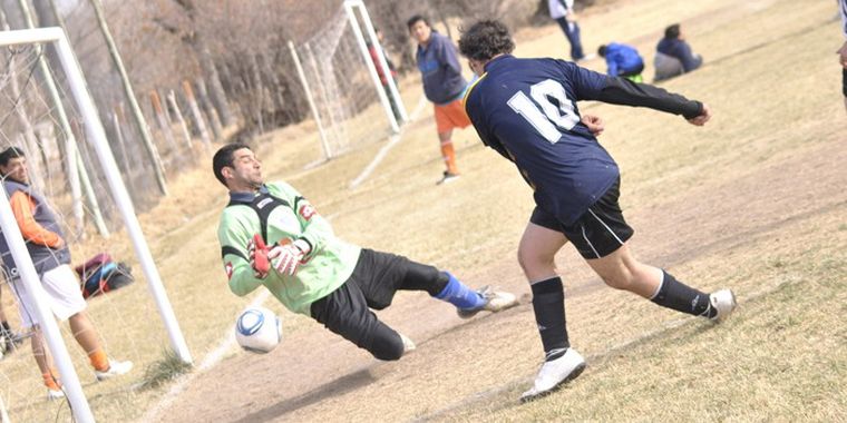 Ariel Ramirez ejecutando al Parca