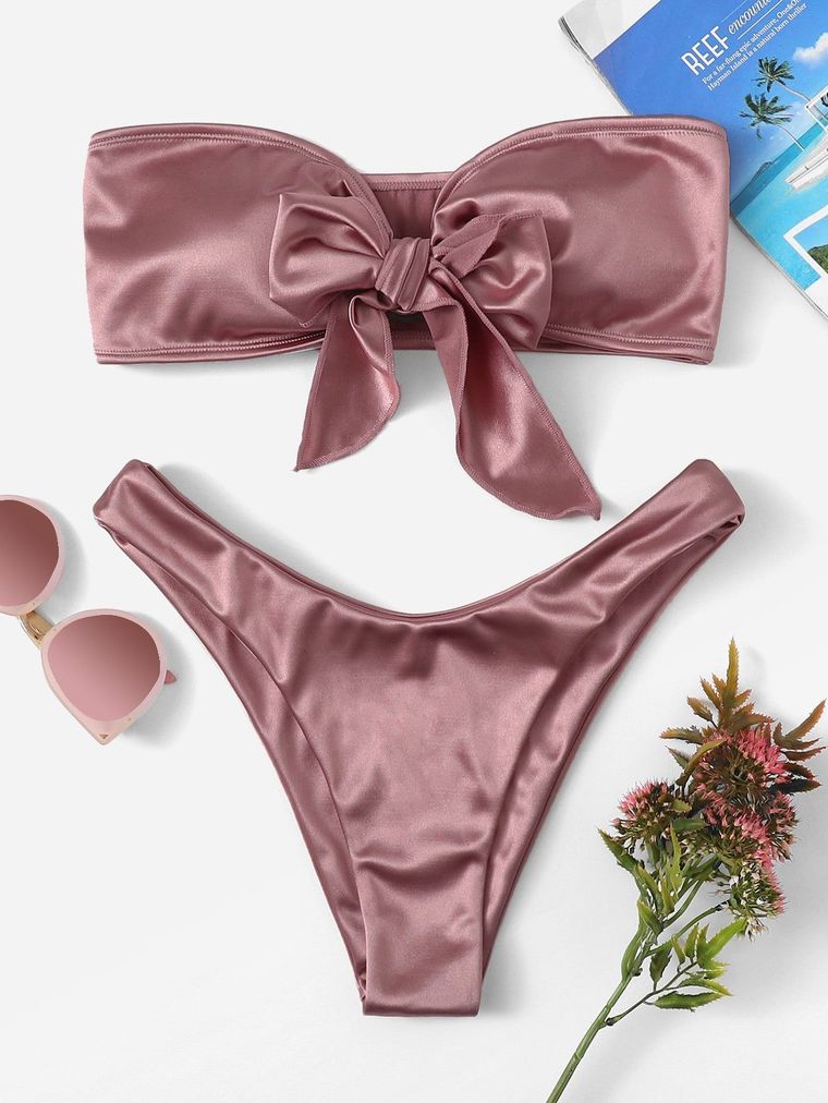 Con cuidados simples, el traje de baño dura más allá del verano. Con cuidados simples, el traje de baño dura más allá del verano.