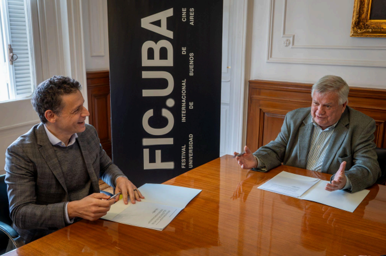 Firma del acuerdo entre el director y productor Daniel Burman, líder de Contenido Original de Disney+ para América Latina, The Walt Disney Company Latin America; y Ricardo Gelpi, Rector de la Universidad de Buenos Aires. Firma del acuerdo entre el director y productor Daniel Burman, líder de Contenido Original de Disney+ para América Latina, The Walt Disney Company Latin America; y Ricardo Gelpi, Rector de la Universidad de Buenos Aires.
