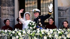 Máxima, recién casada saluda con Guillermo Alejandro. Foto: Instagram
