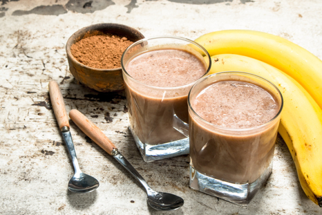 Antojo saludable: receta de helado smoothie de banana y cacao sin azúcar añadido. Antojo saludable: receta de helado smoothie de banana y cacao sin azúcar añadido.