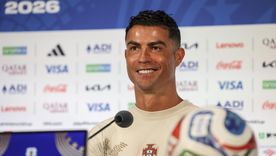 Cristiano Ronaldo brindó una distendida conferencia de prensa antes del duelo entre España y Portugal por los cuartos de final. Cristiano Ronaldo brindó una distendida conferencia de prensa antes del duelo entre España y Portugal por los cuartos de final.