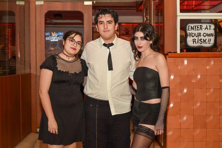 El cine queer se hizo presente en la Ciudad de Mendoza dispuesto a hacer vibrar la energía del clásico film musical The Rocky Horror Picture Show.