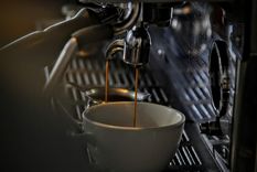 El café es una de las bebidas más elegidas mundialmente, pero su exceso consumo puede ser perjudicial. Es recomendable consumirlo con moderación Foto: Freepik