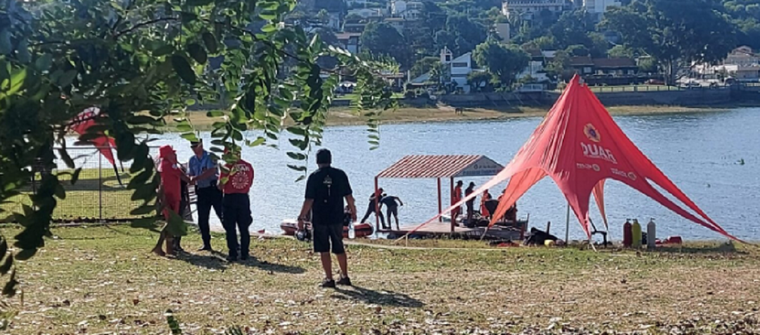 El trabajo de las fuerzas en la zona del río Foto: gentileza Carlos Paz Vivo