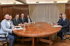 Luis Caputo recibió al titular de la Unión Industrial Argentina, Matías Rappallini. Luis Caputo recibió al titular de la Unión Industrial Argentina, Matías Rappallini.