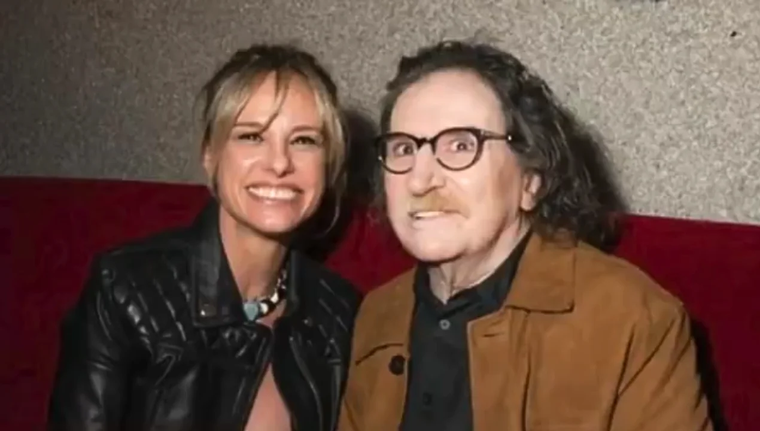 La sorpresa de Mariana Fabbiani al confirmar que el prócer del rock es un televidente fiel de su ciclo. La sorpresa de Mariana Fabbiani al confirmar que el prócer del rock es un televidente fiel de su ciclo.