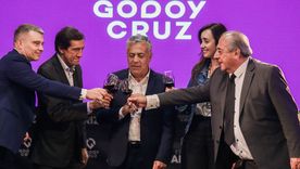 El brindis de las autoridades de Bodegas de argentina y las gubernamentales, en el 2024. Foto: Gentileza Bodegas de Argentina