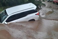 Las lluvias extremas durante el temporal de Santa Rosa, en La Pampa, superaron los 90 mm, colapsando desagües y generando inundaciones. Las lluvias extremas durante el temporal de Santa Rosa, en La Pampa, superaron los 90 mm, colapsando desagües y generando inundaciones.