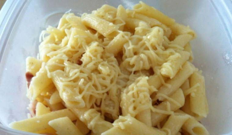 La receta de pasta con mantequilla y queso es un clásico italiano que se prepara en minutos. La receta de pasta con mantequilla y queso es un clásico italiano que se prepara en minutos.