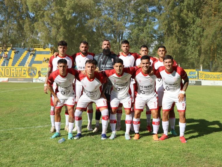 El Globo no pudo con Juventud Unida de San Luis. El Globo no pudo con Juventud Unida de San Luis.