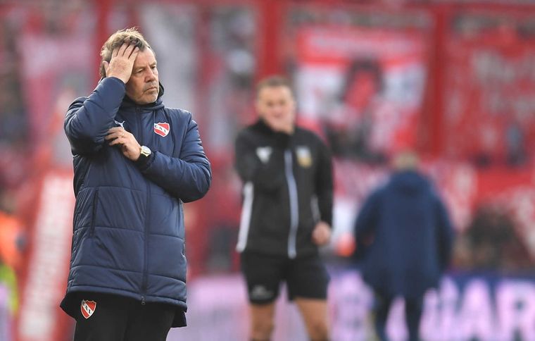 Zielinski canceló la conferencia tras la dolorosa derrota de Independiente ante Boca Foto: Télam