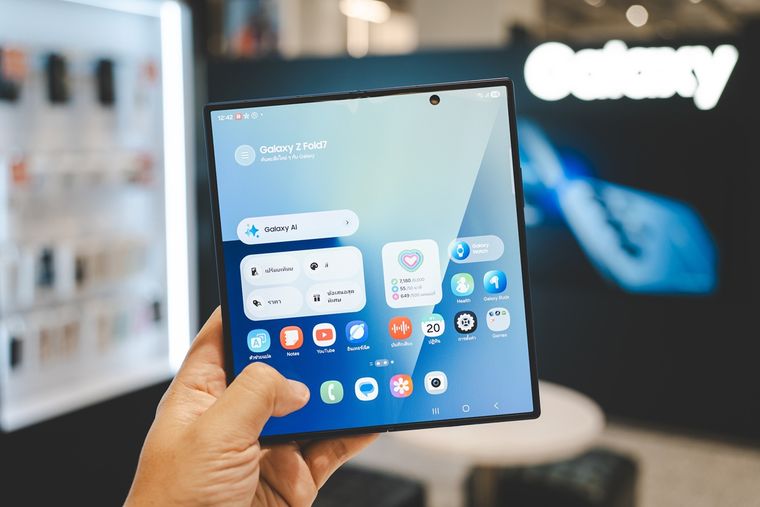 El plegado del Galaxy Z Fold7 superó las 200.000 repeticiones sin romper la pantalla. El plegado del Galaxy Z Fold7 superó las 200.000 repeticiones sin romper la pantalla.