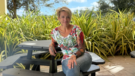 Chantille Manuel dejó atrás las adicciones y reconstruyó su vida laboral, pero aún tiene dificultades para alimentar a su familia. Chantille Manuel dejó atrás las adicciones y reconstruyó su vida laboral, pero aún tiene dificultades para alimentar a su familia.