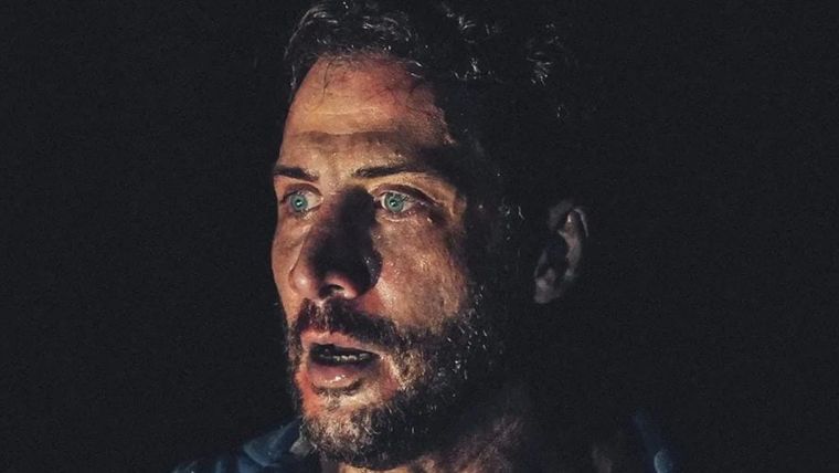 El conocido actor contó cómo llegó este atrapante thriller a sus manos y el proceso que lo llevó a convertirse en un galardonado espectáculo.