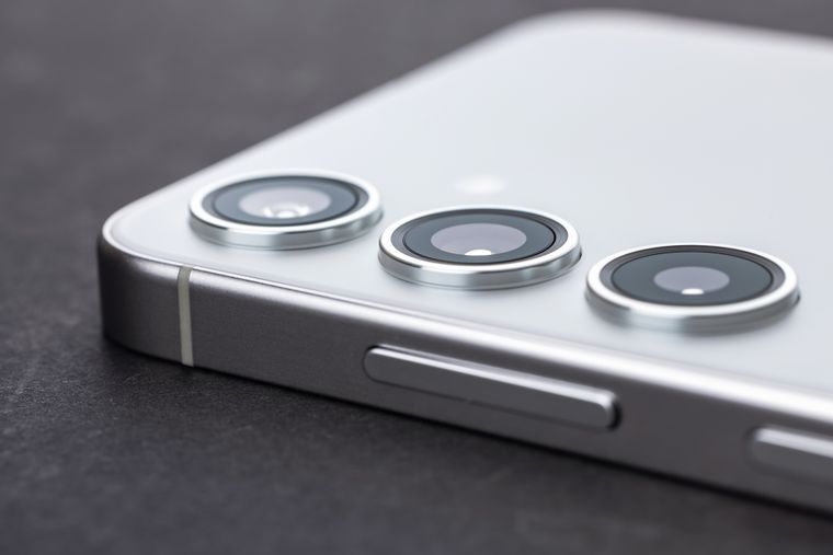 Algunos teléfonos de Samsung presentan fallas de rendimiento que complican la experiencia diaria.