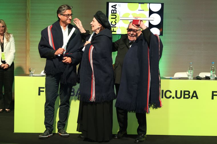 Las tres figuras que recibieron el Doctorado en el Festival Internacional de Cine de la UBA.