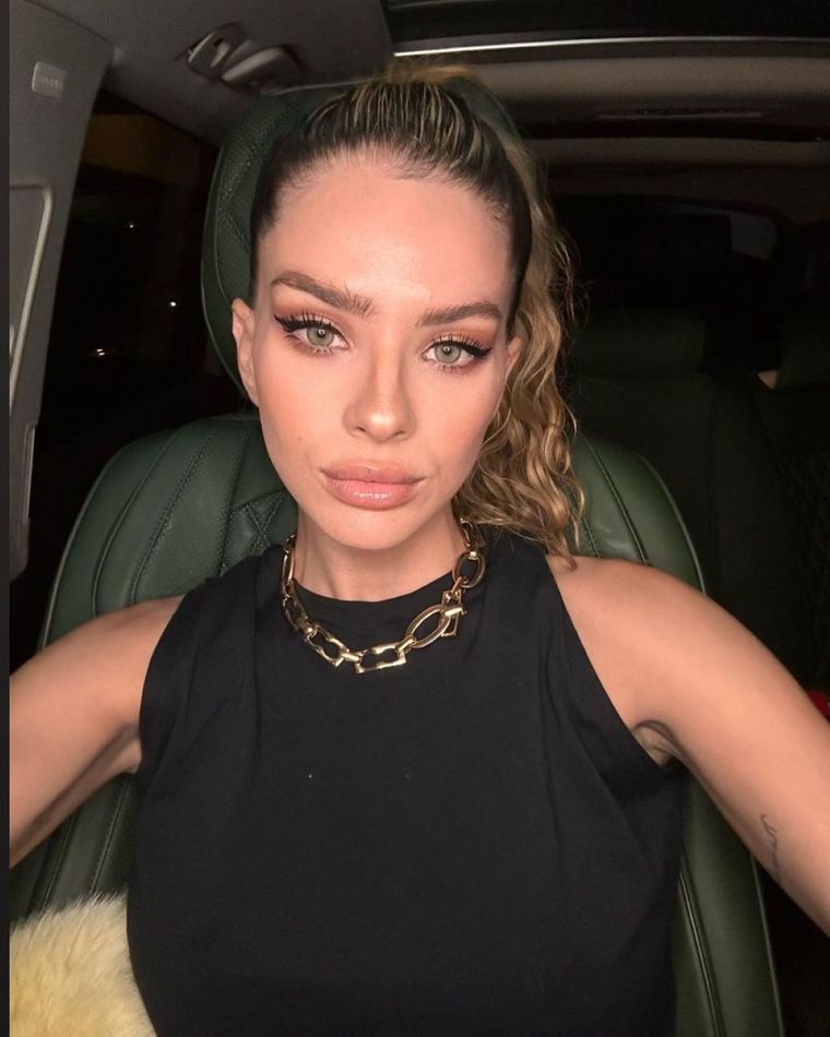 Zapatillas exclusivas y look low-cost: las apuestas de la China Suárez Foto: Instagram