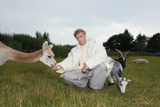 Prueba este nueva colección vegana de H&M Foto: https://www2.hm.com/content/dam/ladies_s04/magazine-2021-s04/4-2074-3x2-Magazine-Landscape-1688x1126.jpg