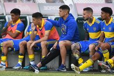 El plantel reconoció a Marcos Rojo en la previa del duelo con Newells. El plantel reconoció a Marcos Rojo en la previa del duelo con Newells.