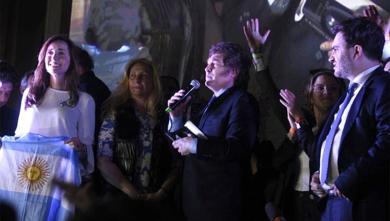 Javier Milei comenzó con el operativo seducción para sumar a los votantes de JxC Foto: Juan Mateo Aberastain/MDZ