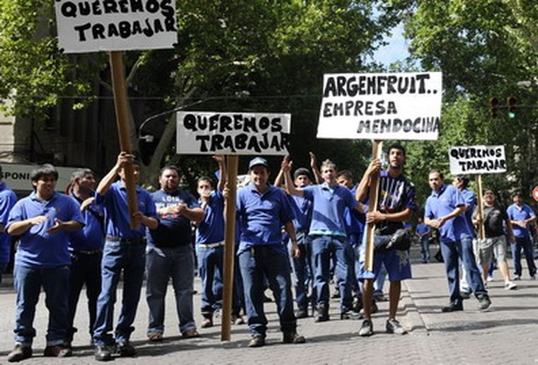 Protesta de los empleados de Argenfruit por una bloqueo de la AFIP. Foto: Pachy Reynoso / MDZ