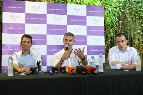 Adrián Nuñez junto al presidente de la Cámara de Diputados, Martín Menem. Adrián Nuñez junto al presidente de la Cámara de Diputados, Martín Menem.