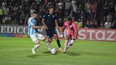 Independiente Rivadavia venció a Atlético Tucumán en el Gargantini. Independiente Rivadavia venció a Atlético Tucumán en el Gargantini.