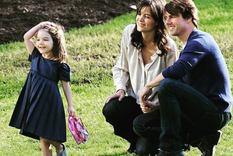 LA HIJA DE TOM CRUISE Y KATIE HOLMES YA TIENE 16 AÑOS. EL ACTOR NO TIENE VÍNCULO CON ELLA.