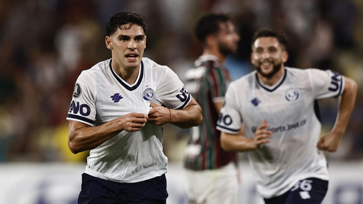 El lapidario cantito de los hinchas de Fluminense, shockeados por el triunfazo de Independiente Rivadavia: 