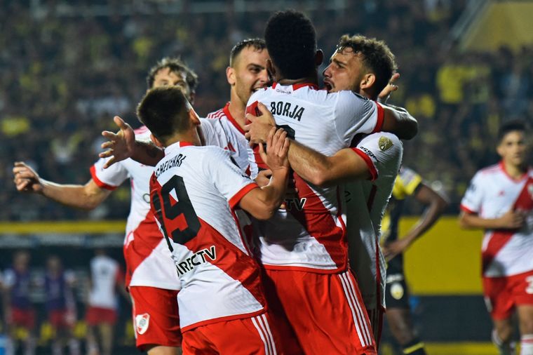 Los de Núñez comenzaron con el pie derecho el torneo. Foto: Conmebol