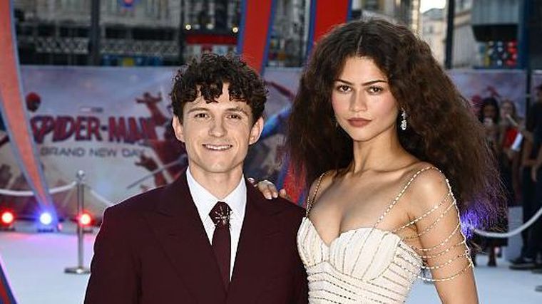 La relación en la vida real de Tom Holland y Zendaya causa más fascinación que la de sus personajes ficticios.