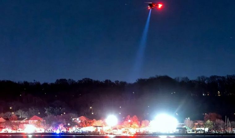 El hecho no ha arrojado hasta ahora personas vivas. Foto: Efe.