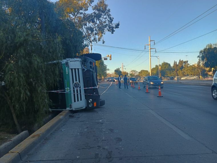 Camión de basura Costanera