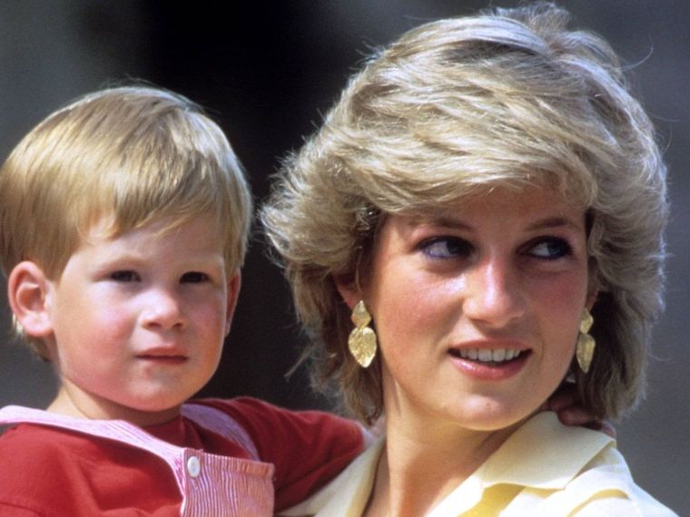 Lady Di y su hijo. Foto: Vanitatis