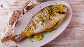 Esta receta es muy popular en la cocina española durante las celebraciones de navidad. Esta receta es muy popular en la cocina española durante las celebraciones de navidad.