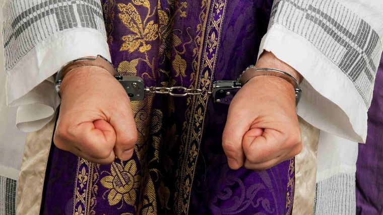 La Iglesia Católica siempre es noticia. Foto: TopClassAction.